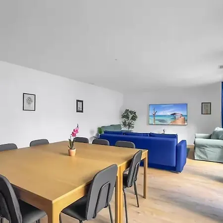 Stunning Modern For Up To 30 People Toulouse