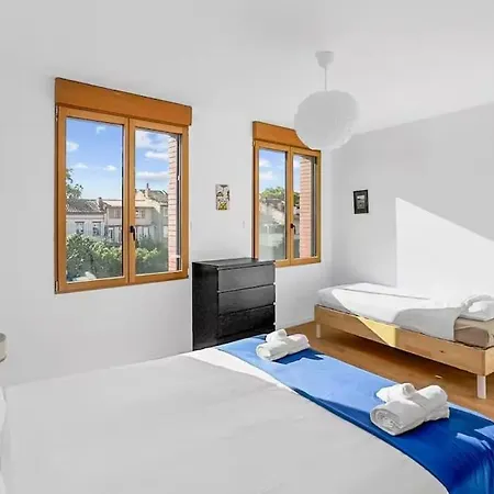 Stunning Modern For Up To 30 People * Toulouse