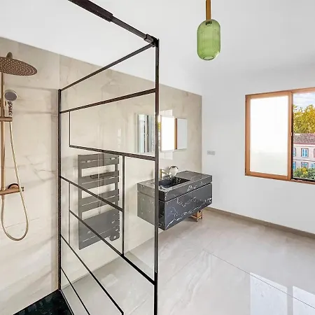 Stunning Modern For Up To 30 People Vila Toulouse